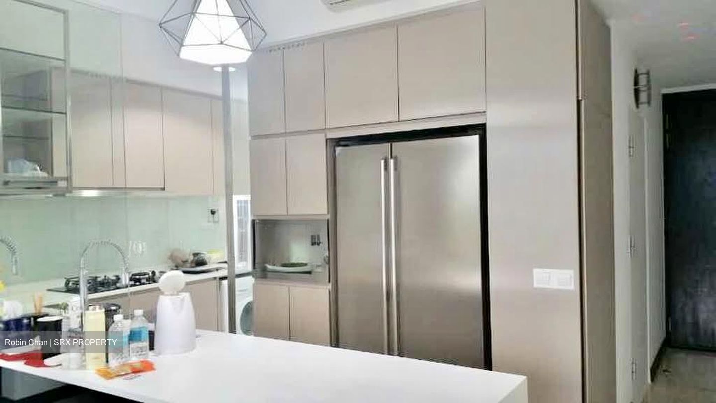 Jalan Lapang (D14), Condominium #580696151